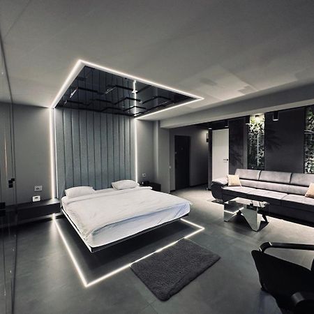 The Hatz By Rh Living Bukurešť Exteriér fotografie